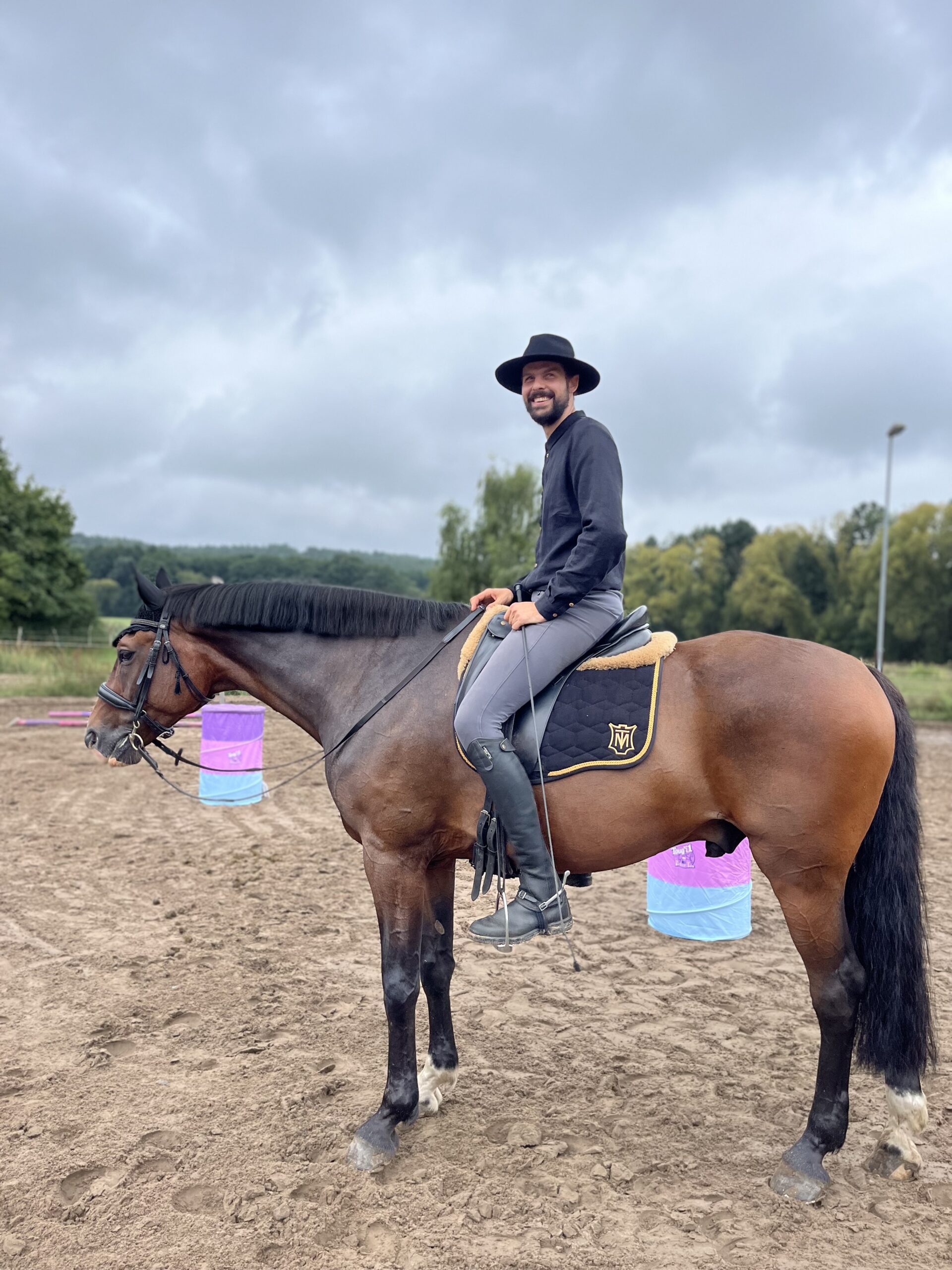 Working Equitation für alle Pferderassen — Training auf der Paradise Ranch Lindow